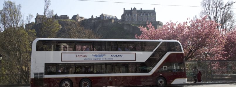 Lothian City bus with Edinburgh Castle