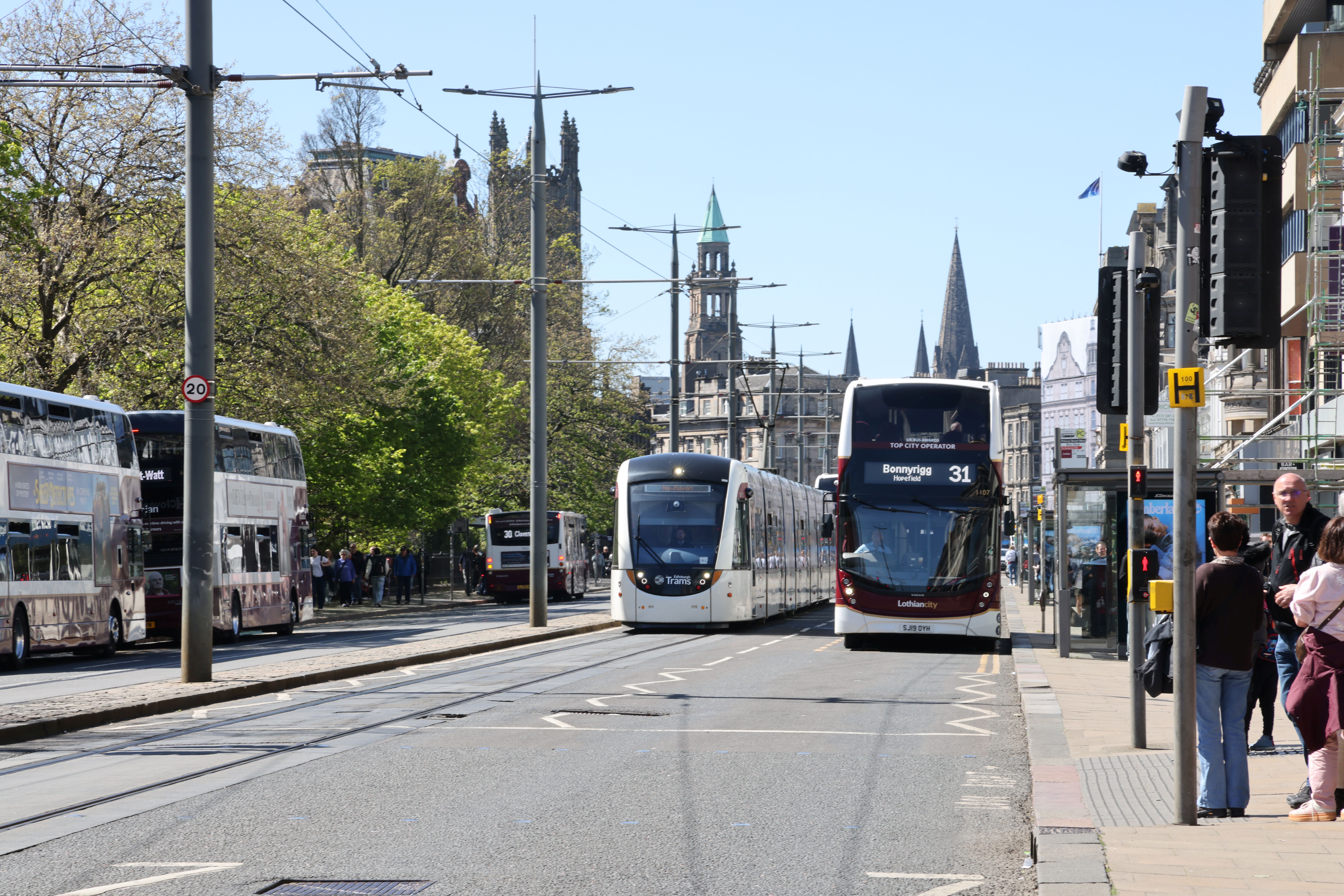Applications open to be next Charity of Choice of Lothian Buses and Edinburgh Trams